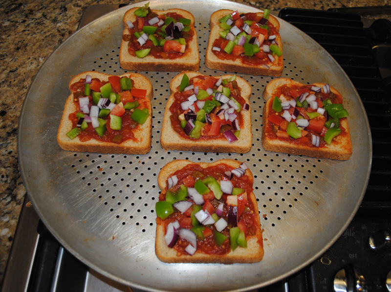 Veggie Cheese Bread Toppings