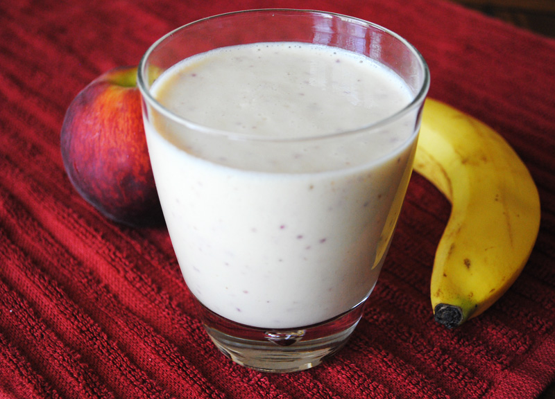 Low Fat Peach and Banana Smoothie | Recipe Treasure