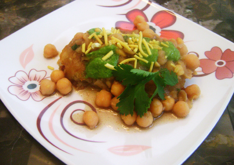 Chole Chaat with Potato Patties | Recipe Treasure