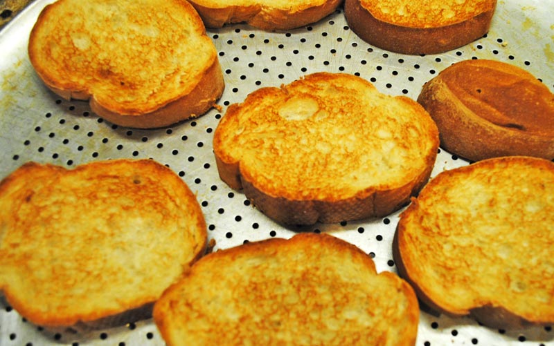 Mushroom-Garlic Toast | Brown Breads on Pan | Recipe Treasure