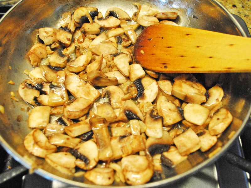 Mushroom-Garlic Toast | Fry Mushroom | Recipe Treasure