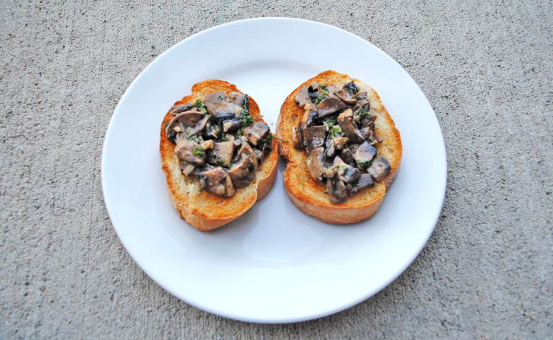 Mushroom-Garlic Toast | Recipe Treasure