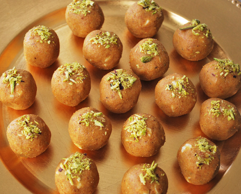 Besan Laddoo - Gram Flour Sweet Ball - Recipe Treasure - gator3130.temp.domains/~recipetr