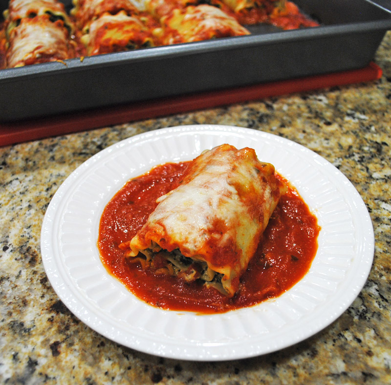 mushroom-spinach-lasagna-roll-ups-recipe-treasure-2