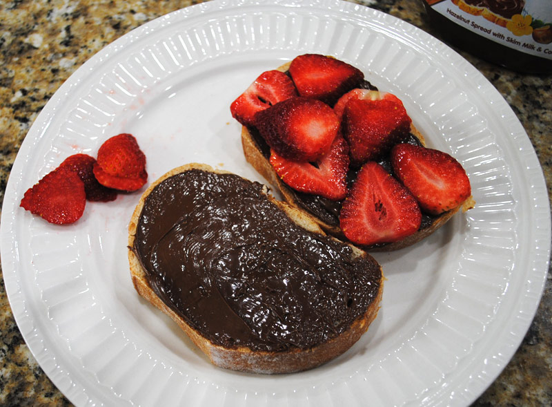 strawberry-nutella-panini-slices-recipe-treasure