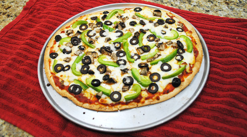 veggie-flatbread-pizza-baked-recipe-treasure